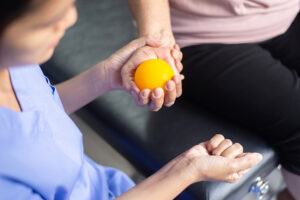 physical therapists for arthritis symptoms